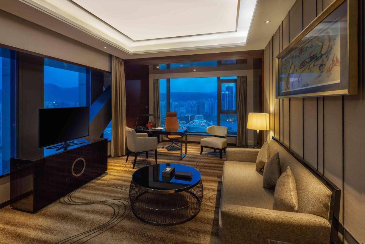 Crowne Plaza Hotel Lanzhou By Ihg Bagian luar foto