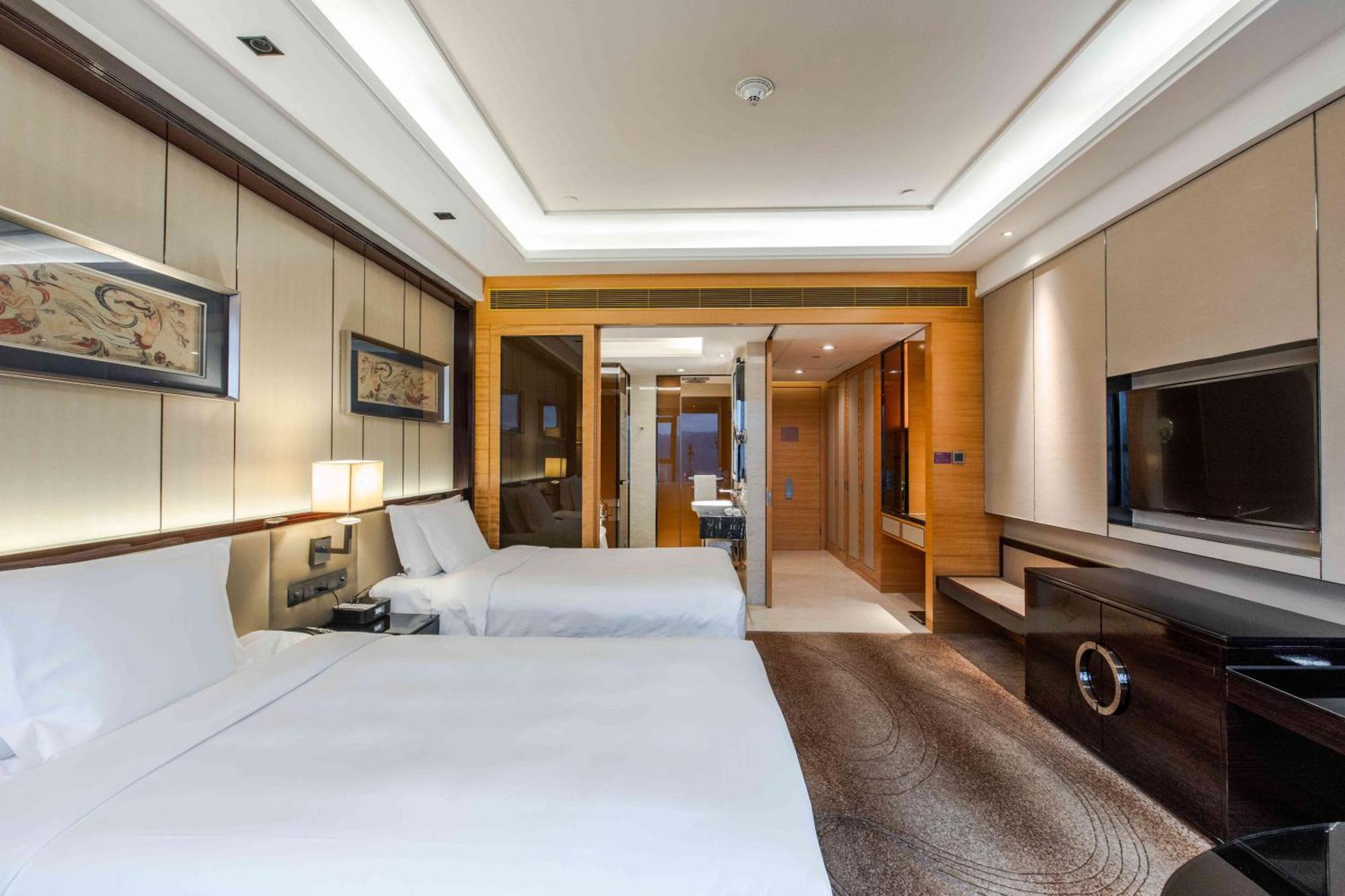 Crowne Plaza Hotel Lanzhou By Ihg Bagian luar foto